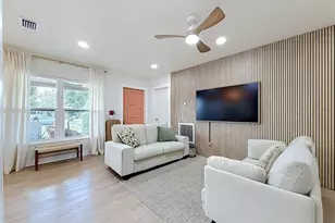 5833 Dartmouth Ave N, Saint Petersburg, FL 33710 - Photo 12
