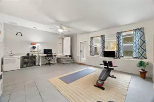 1926 Burlington Ave N, Saint Petersburg, FL 33713 - Photo 30