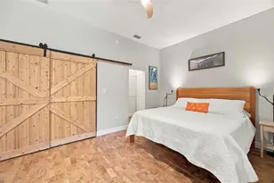 1926 Burlington Ave N, Saint Petersburg, FL 33713 - Photo 20