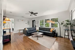 1926 Burlington Ave N, Saint Petersburg, FL 33713 - Photo 8