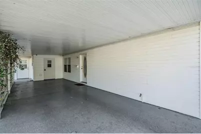 37700 Neukom Avenue, Zephyrhills, FL 33541 - Photo 32
