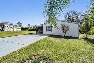 37700 Neukom Avenue, Zephyrhills, FL 33541 - Photo 6
