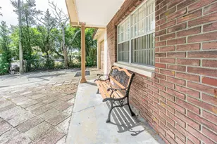 9609 Richwood Ln, Port Richey, FL 34668 - Photo 10