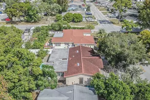 9609 Richwood Ln, Port Richey, FL 34668 - Photo 6