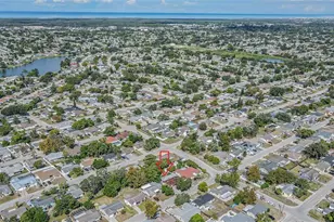 9609 Richwood Ln, Port Richey, FL 34668 - Photo 8