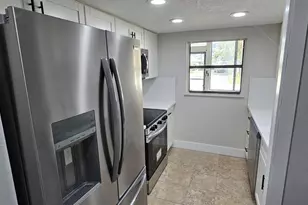 1 Windrush Blvd, Indian Rocks Beach, FL 33785 - Photo 16