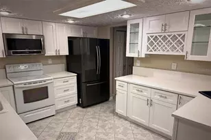 8748 Forest Lake Dr, Port Richey, FL 34668 - Photo 4