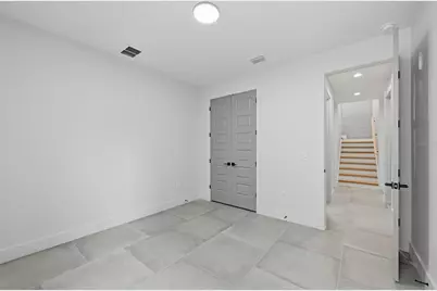 3205 W Wyoming Avenue, Tampa, FL 33611 - Photo 26