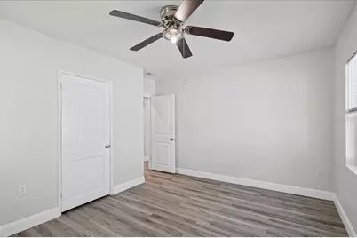 2818 Upton Street S, Gulfport, FL 33711 - Photo 18