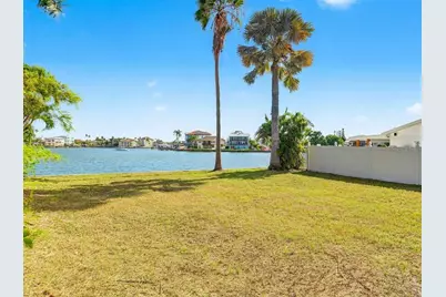 14105 E Parsley Drive, Madeira Beach, FL 33708 - Photo 2
