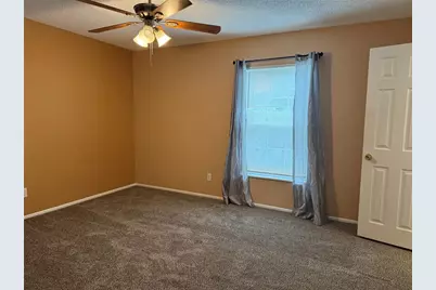8542 10th Street N #C, Saint Petersburg, FL 33702 - Photo 14