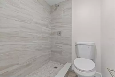 381 Moorings Cove Drive #9B, Tarpon Springs, FL 34689 - Photo 10