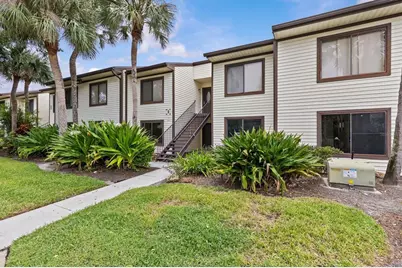 381 Moorings Cove Drive #9B, Tarpon Springs, FL 34689 - Photo 2