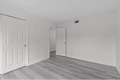 381 Moorings Cove Drive #9B, Tarpon Springs, FL 34689 - Photo 24
