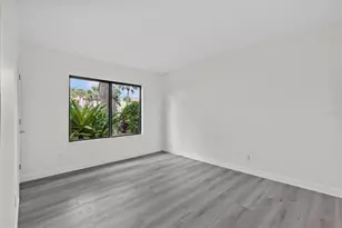 381 Moorings Cove Dr, Tarpon Springs, FL 34689 - Photo 6