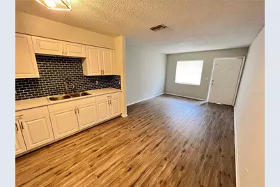 8108 N Semmes Street, Tampa, FL 33604 - Photo 6