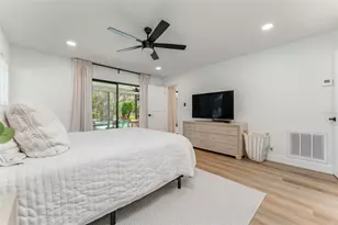 950 Waverly St, Oldsmar, FL 34677 - Photo 14
