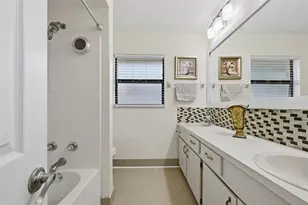 4534 Mohican Trail, Valrico, FL 33594 - Photo 34