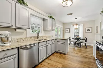 1002 W Indiana Avenue, Tampa, FL 33603 - Photo 12