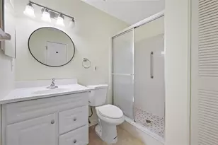 2020 Hullhouse Dr, Sun City Center, FL 33573 - Photo 22