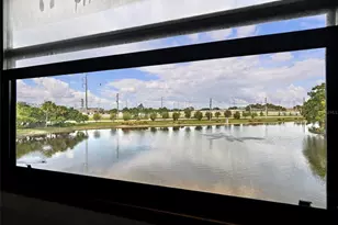 1400 Gandy Blvd N, Saint Petersburg, FL 33702 - Photo 16