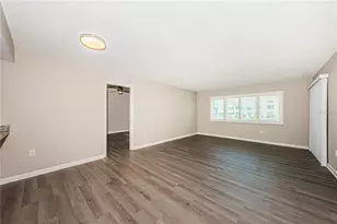 2591 Countryside Blvd, Clearwater, FL 33761 - Photo 10