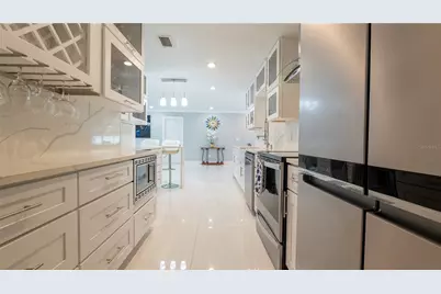 9446 Bayside Court, Spring Hill, FL 34608 - Photo 10