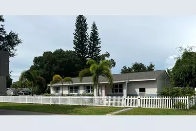 1726 55th Street S, Gulfport, FL 33707 - Photo 2