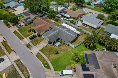 1634 Dale Circle N, Dunedin, FL 34698 - Photo 36