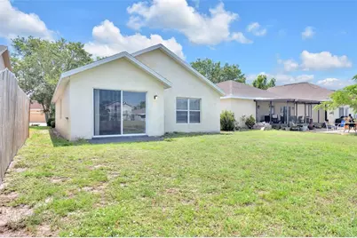 7855 Bristol Park Dr, Apollo Beach, FL 33572 - Photo 2