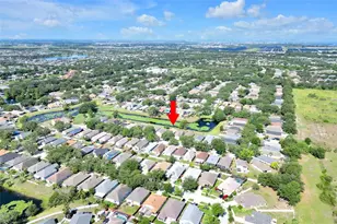7855 Bristol Park Dr, Apollo Beach, FL 33572 - Photo 6