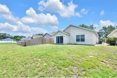 7855 Bristol Park Dr, Apollo Beach, FL 33572 - Photo 12