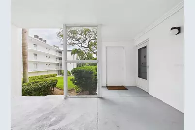 50 Harbor View Lane #18, Belleair Bluffs, FL 33770 - Photo 2