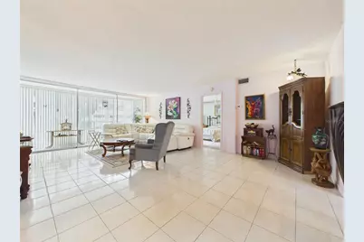 50 Harbor View Lane #18, Belleair Bluffs, FL 33770 - Photo 4