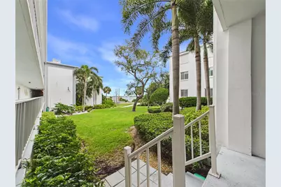 50 Harbor View Lane #18, Belleair Bluffs, FL 33770 - Photo 46