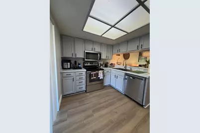 261 Woodlake Wynde #261, Oldsmar, FL 34677 - Photo 12