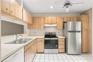 1111 Thayer St, Safety Harbor, FL 34695 - Photo 6