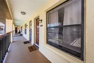 2112 Hammock Pine Blvd, Clearwater, FL 33761 - Photo 34