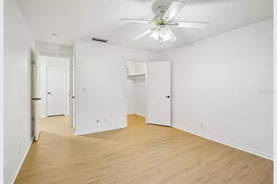 3212 38th Way S #A, Saint Petersburg, FL 33711 - Photo 14