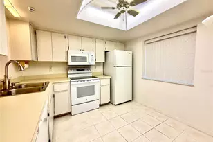 10816 Laquinta Dr, New Port Richey, FL 34654 - Photo 4