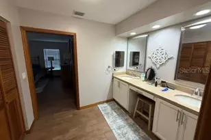 4614 Duxberry Ln, Valrico, FL 33594 - Photo 18