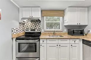 1011 S Moody Ave, Tampa, FL 33629 - Photo 8