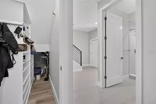 536 4th Ave S, Saint Petersburg, FL 33701 - Photo 24