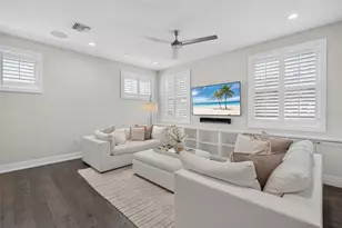 536 4th Ave S, Saint Petersburg, FL 33701 - Photo 8