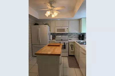 1807 University Place #151, Sarasota, FL 34235 - Photo 6