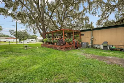 4401 6th Street, Zephyrhills, FL 33542 - Photo 4