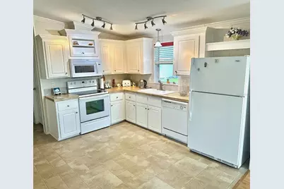 9790 66th Street N #200, Pinellas Park, FL 33782 - Photo 2