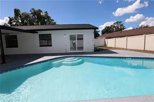 524 Wynnwood Dr, Brandon, FL 33511 - Photo 18