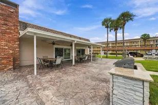 427 Boca Ciega Point Blvd N, Saint Petersburg, FL 33708 - Photo 46