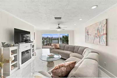 427 Boca Ciega Point Boulevard N, Saint Petersburg, FL 33708 - Photo 12